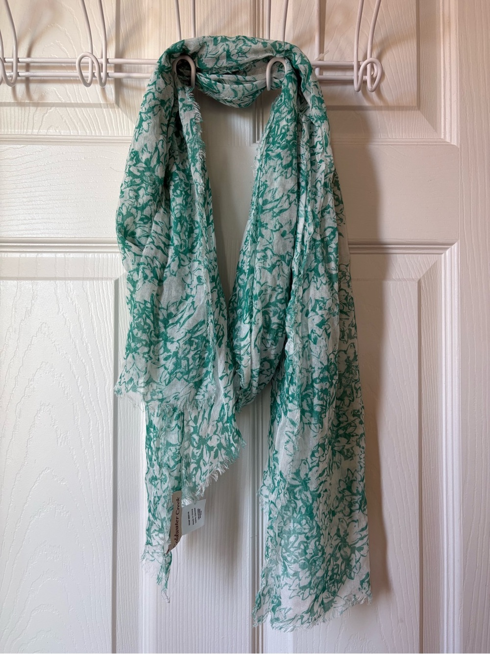 Coldwater Creek NWOT Lightweight Scarf